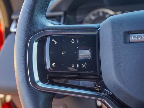 Used 2023 Land Rover Range Rover Velar R-Dynamic S image 12