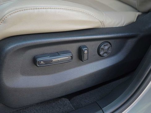 Used 2018 Honda CR-V EX-L image 12