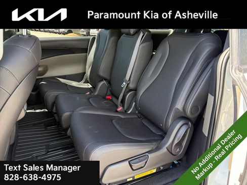 New 2026 Kia Carnival image 20