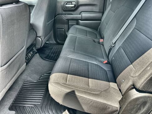 Used 2021 Chevrolet Silverado 1500 LT RWD image 16