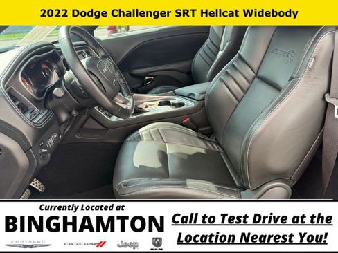 Used 2022 Dodge Challenger SRT Hellcat RWD image 10