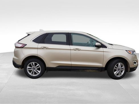 Used 2017 Ford Edge SEL w/ Equipment Group 201A AWD/4WD image 2
