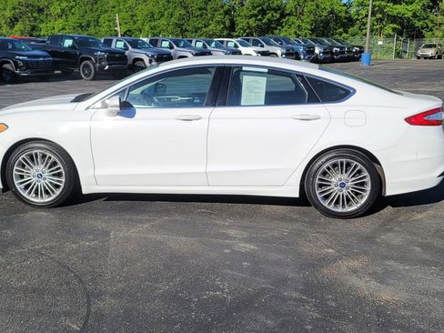 Used 2015 Ford Fusion SE w/ Equipment Group 202A FWD image 7