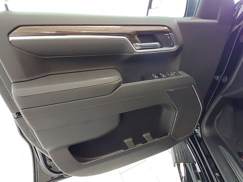 New 2026 Chevrolet Silverado 1500 LT w/ Z71 Off-Road Package AWD/4WD image 23