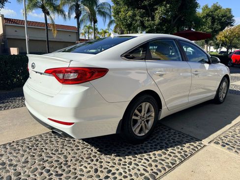 Used 2015 Hyundai Sonata SE image 5