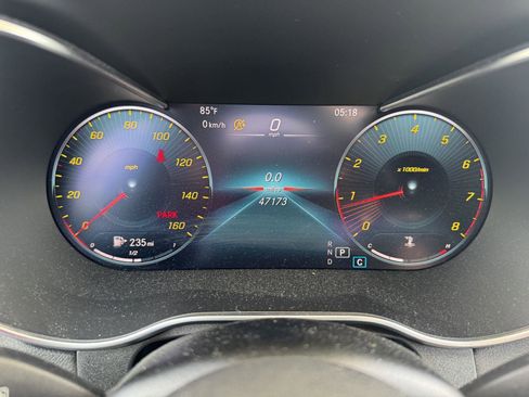 Used 2022 Mercedes-Benz GLC 300 image 9