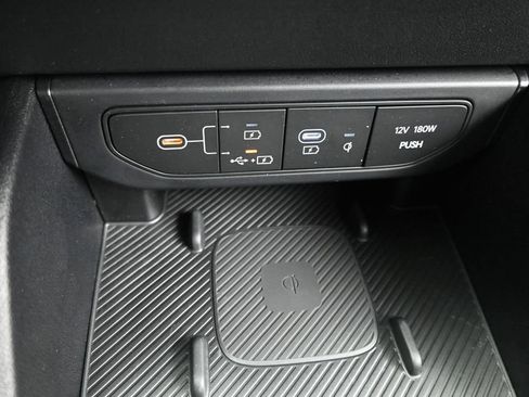 Certified 2025 Kia K4 EX FWD image 32