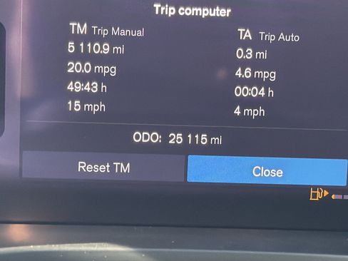 Certified 2023 Volvo XC60 B5 Ultimate FWD image 22