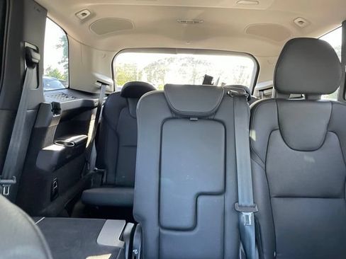 Used 2023 Volvo XC90 B5 Plus w/ Protection Package Premier AWD/4WD image 6