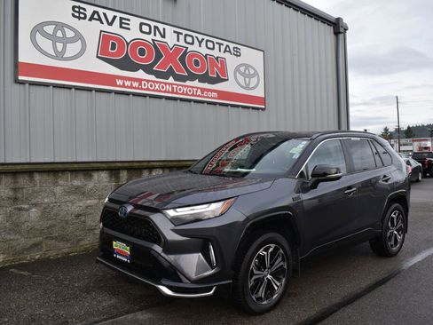 Used 2024 Toyota RAV4 XSE image 1