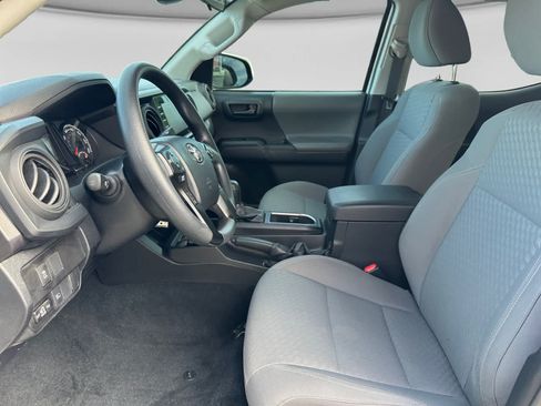 Used 2023 Toyota Tacoma SR AWD/4WD image 10