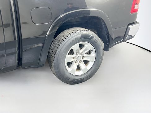 Used 2022 RAM 1500 Laramie image 30