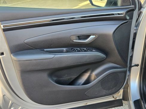 Used 2024 Hyundai Tucson SE AWD/4WD image 9