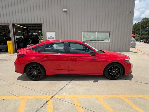Certified 2026 Honda Civic Sport image 9