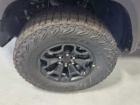 New 2026 RAM 1500 RHO image 16