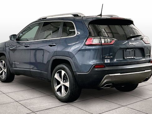 Used 2019 Jeep Cherokee Limited image 10