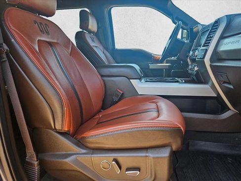 Used 2020 Ford F250 King Ranch w/ Chrome Package image 21