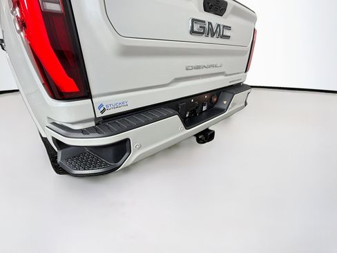 Used 2025 GMC Sierra 2500 Denali Ultimate w/ Max Trailering Package image 38
