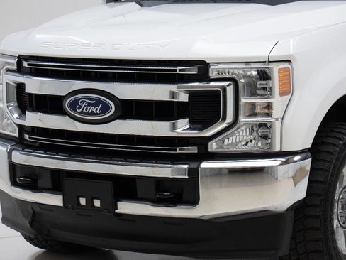 Used 2020 Ford F250 XLT image 10