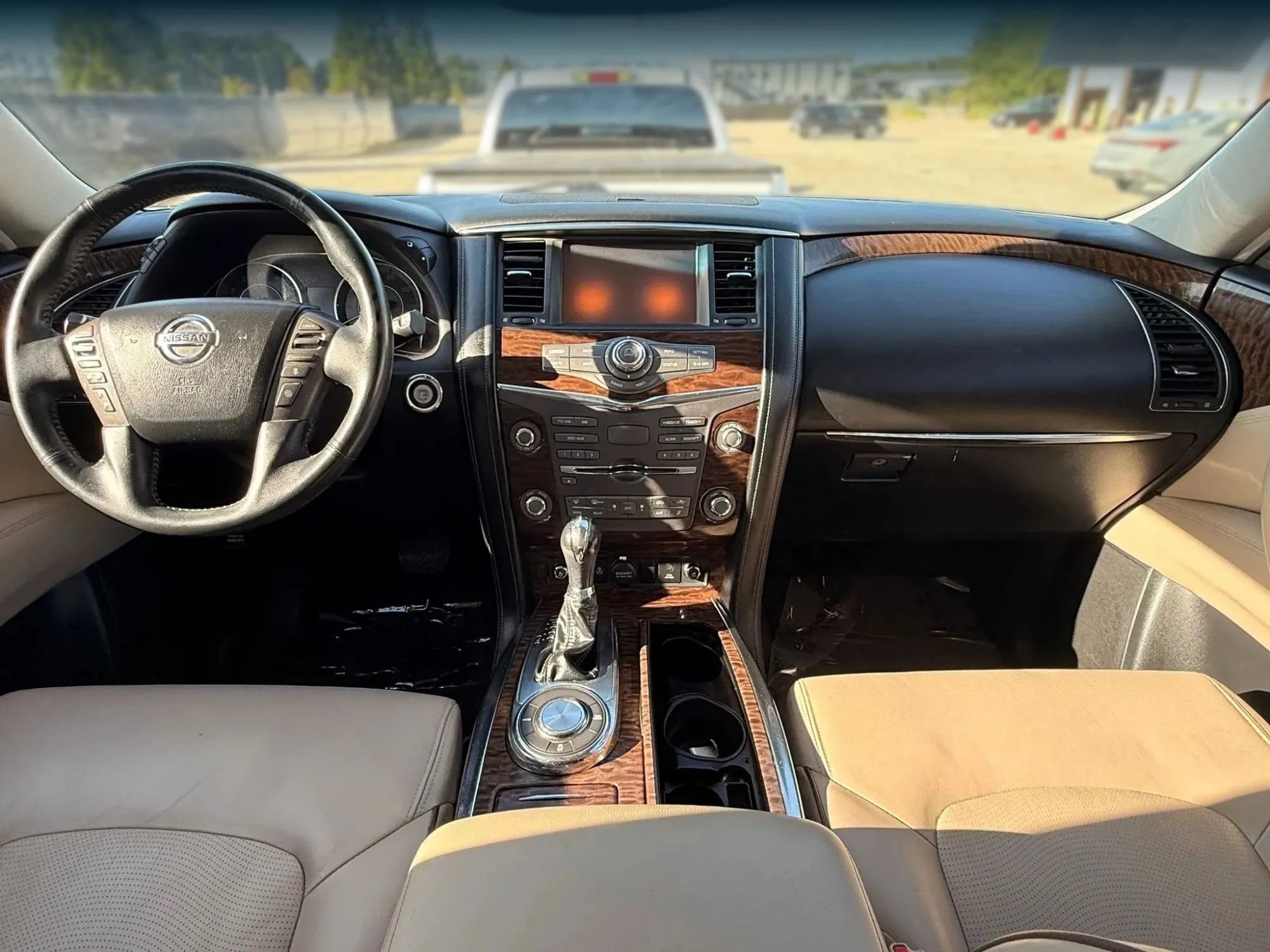 Used 2017 Nissan Armada Platinum RWD image 3