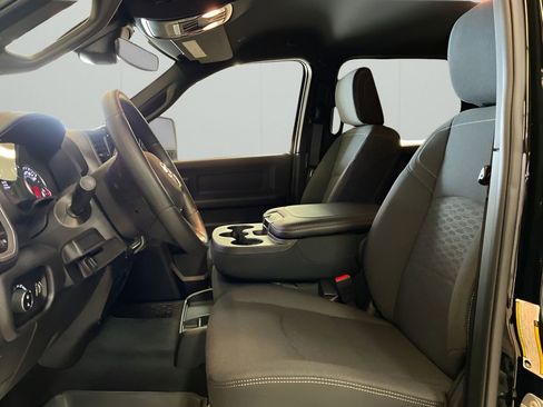 New 2026 RAM 2500 Tradesman AWD/4WD image 12