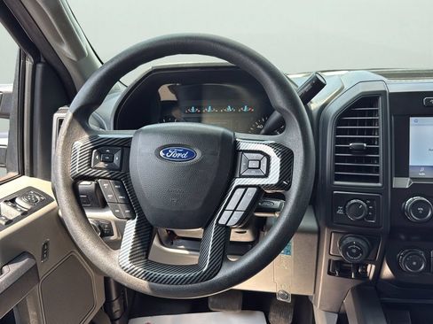 Used 2019 Ford F150 XL w/ Equipment Group 101A Mid AWD/4WD image 12