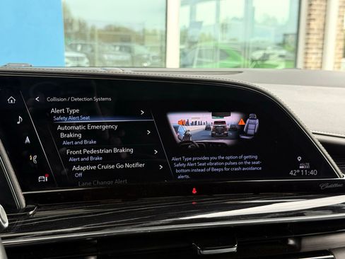 Used 2023 Cadillac Escalade ESV Sport AWD/4WD image 70