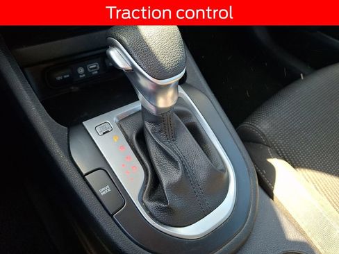 Used 2020 Kia Forte LXS FWD image 14