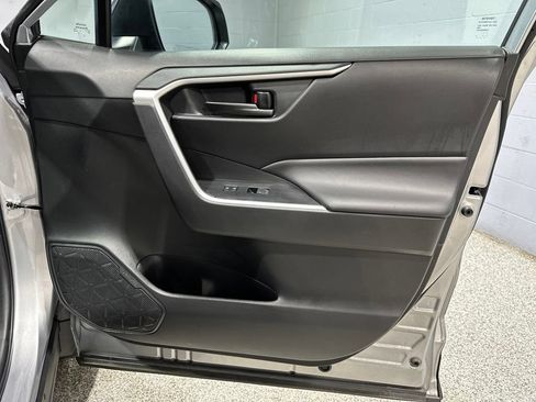 Certified 2024 Toyota RAV4 LE AWD/4WD image 16
