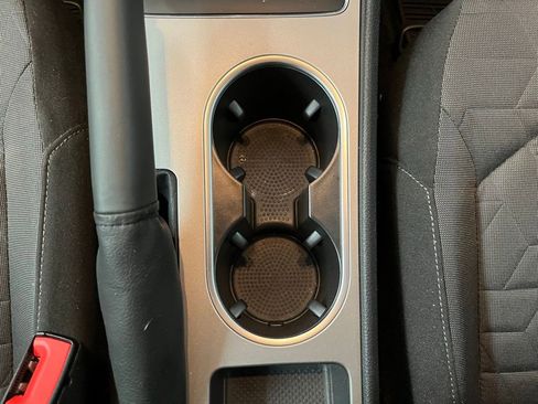 Used 2021 Volkswagen Passat 2.0T S image 15