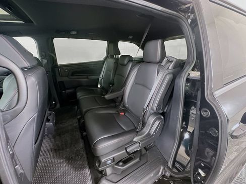 Used 2025 Honda Odyssey Sport-L image 24