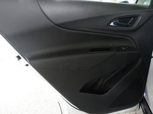Used 2024 Chevrolet Equinox LT w/ LPO, Floor Liner Package FWD image 18