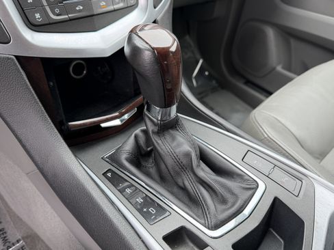 Used 2011 Cadillac SRX Performance FWD image 24