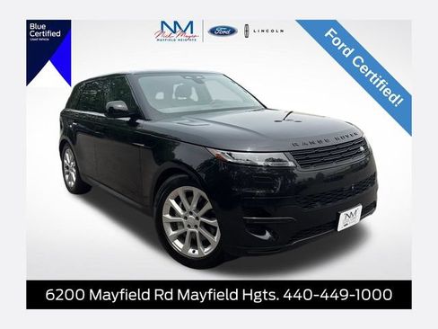 Used 2025 Land Rover Range Rover Sport SE AWD/4WD image 1