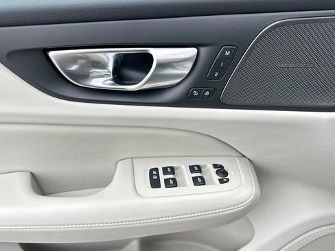 New 2026 Volvo V60 B5 Cross Country Plus w/ Climate Package image 10