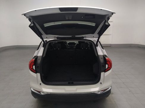Used 2020 GMC Terrain SLT w/ Preferred Package FWD image 29