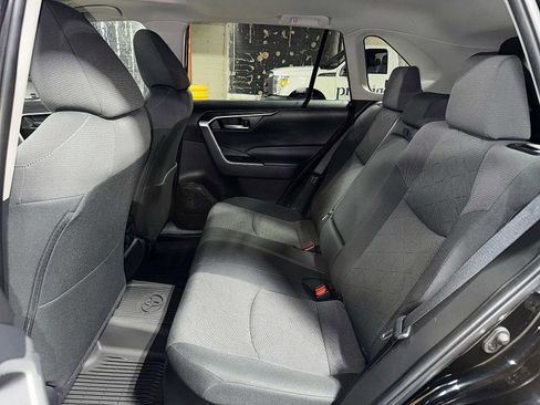 Used 2023 Toyota RAV4 XLE w/ Convenience Package AWD/4WD image 17