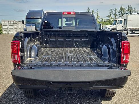 New 2026 RAM 3500 Laramie AWD/4WD image 10