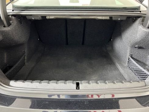 Used 2022 BMW 430i xDrive Coupe w/ M Sport Package image 23