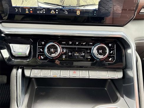 New 2026 GMC Sierra 2500 Denali Ultimate image 26