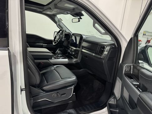 Used 2021 Ford F150 Lariat w/ Equipment Group 502A High AWD/4WD image 23