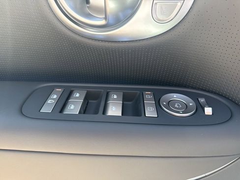 New 2026 Hyundai Ioniq 9 Calligraphy image 27