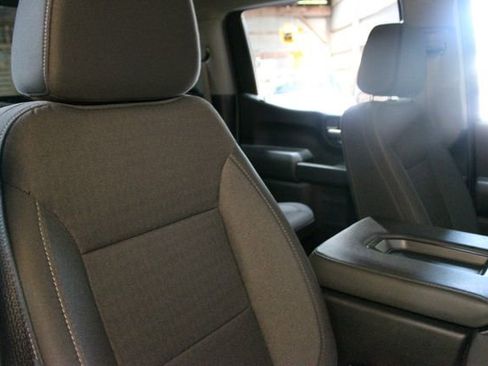 Used 2024 Chevrolet Silverado 1500 Custom w/ LPO, Dark Essentials Package AWD/4WD image 11