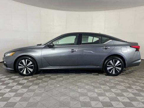 Used 2022 Nissan Altima 2.5 SL image 9