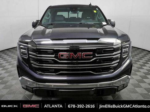 Used 2022 GMC Sierra 1500 SLT w/ SLT Premium Plus Package RWD image 35