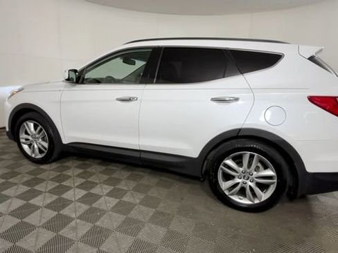 Used 2014 Hyundai Santa Fe Sport 2.0T w/ Navigation Package 06 FWD image 7