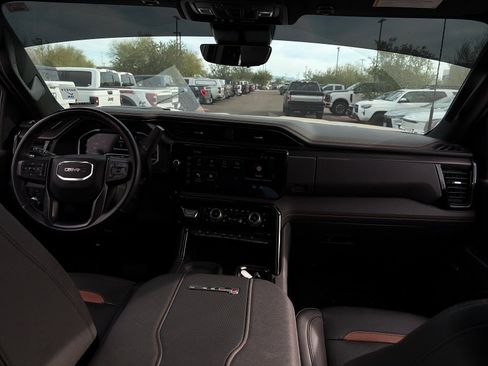 Used 2024 GMC Sierra 3500 AT4 w/ AT4 Premium Plus Package image 31