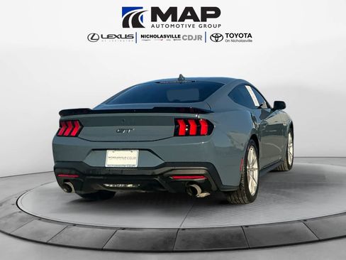 Used 2024 Ford Mustang GT Premium image 4