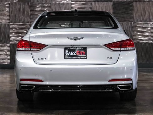 Used 2018 Genesis G80 3.8 w/ Option Group 02 RWD image 9