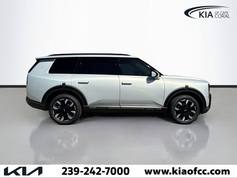 New 2027 Kia Telluride S image 6
